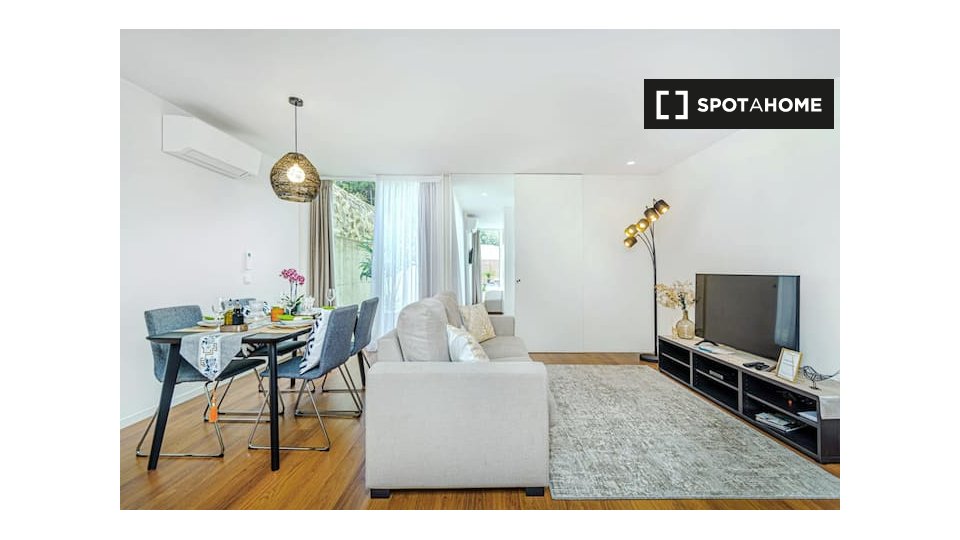 Apartment Porto, 1 bed — photo 2