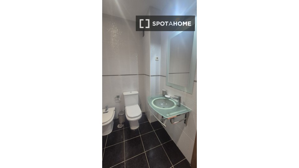 Apartment mono Madrid, 60m² — photo 4