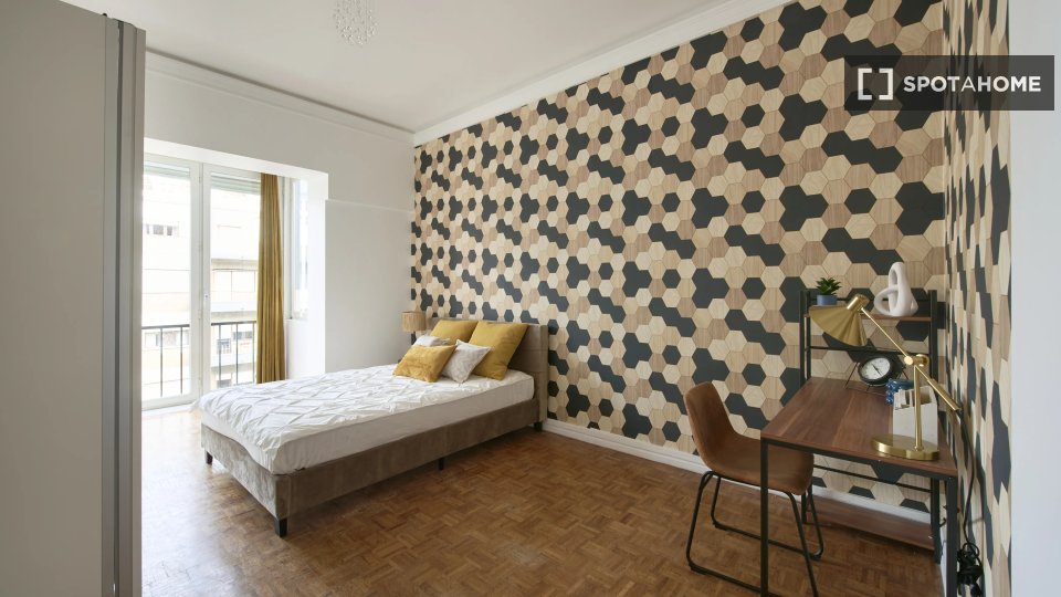 Double room Lisbon, 7 beds — photo 11