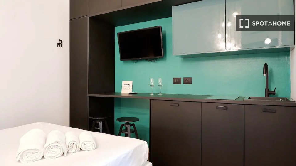 Apartment Milan, 1 bed — photo 11