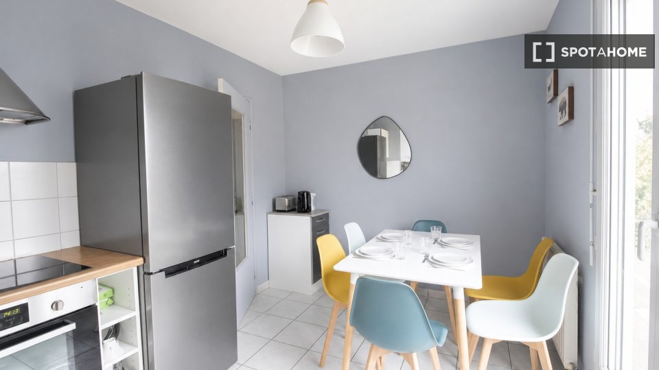 Camera doppia Lione, 6 camere — foto 32