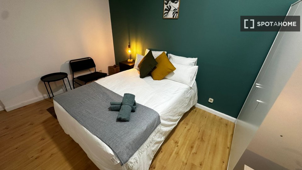 Double room Madrid, 4 beds, 90m² — photo 7