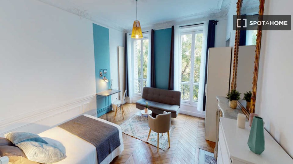 Double room Paris, 4 beds, 90m² — photo 2