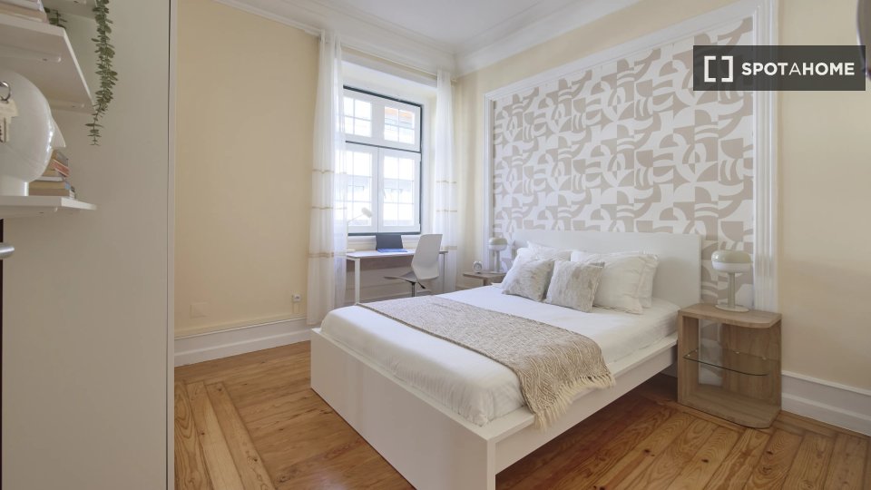 Double room Lisbon, 10 beds — photo 11