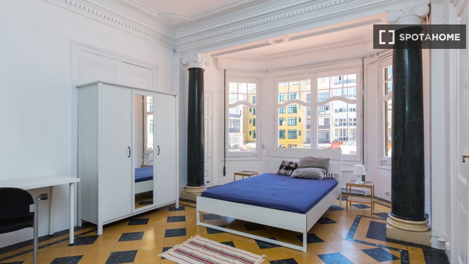 Double room Barcelona, 8 beds, 175m² — photo 12