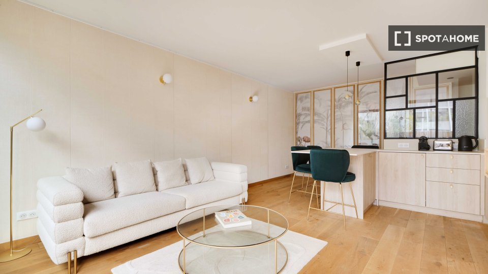 Apartment Paris, 1 bed, 55m² — photo 1