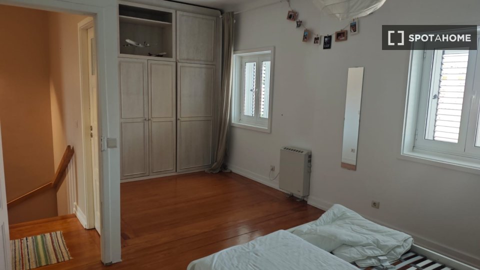Apartment Porto, 4 beds, 120m² — photo 9