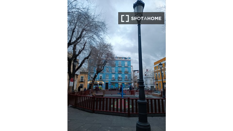 Apartment Seville, 3 beds, 56m² — photo 15