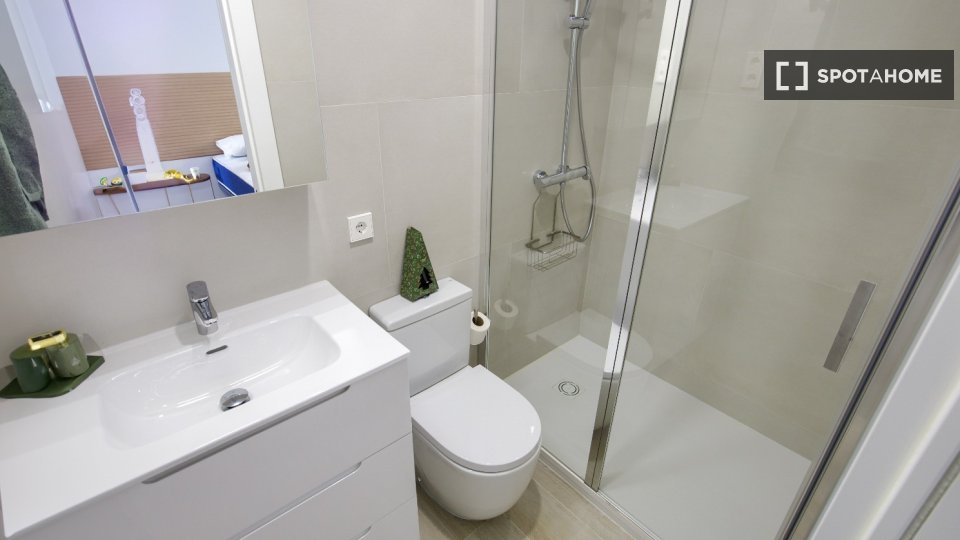Apartment Madrid, 2 beds, 67m² — photo 28