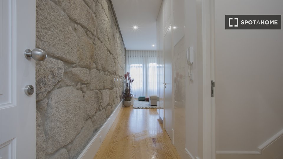 Apartment Porto, 2 beds, 110m² — photo 13