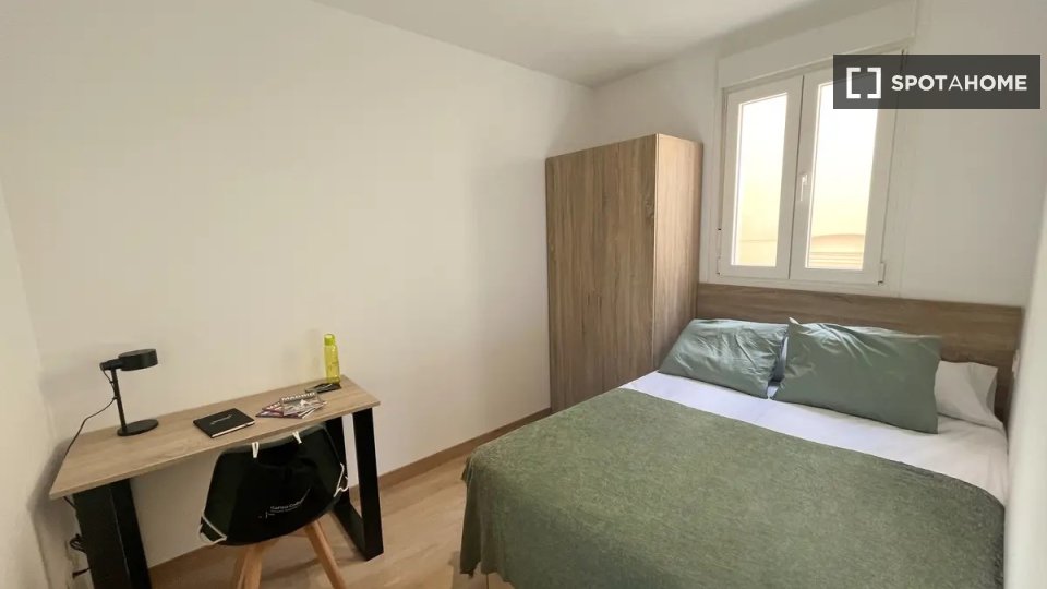 Double room Madrid, 10 beds — photo 4