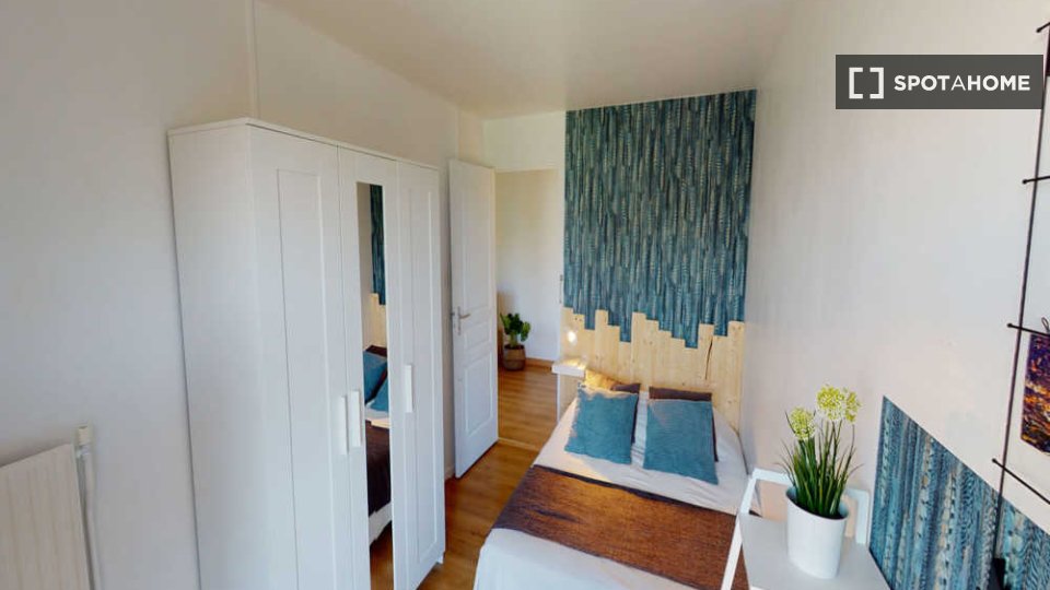Double room Paris, 4 beds, 80m² — photo 16