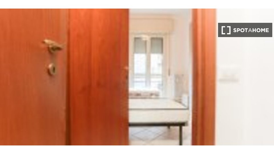 Double room Milan, 5 beds — photo 56