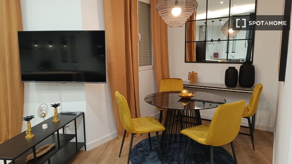 Apartment Madrid, 1 bed — photo 12