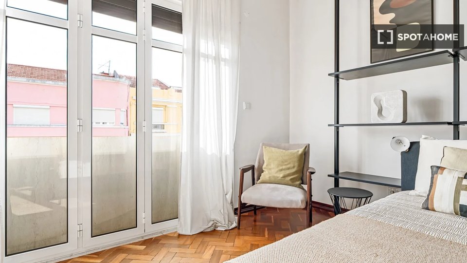Double room Lisbon, 7 beds — photo 3
