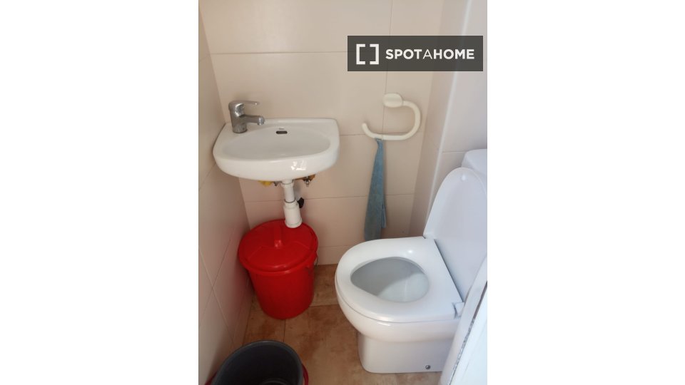 Double room Vigo, 4 beds, 90m² — photo 4