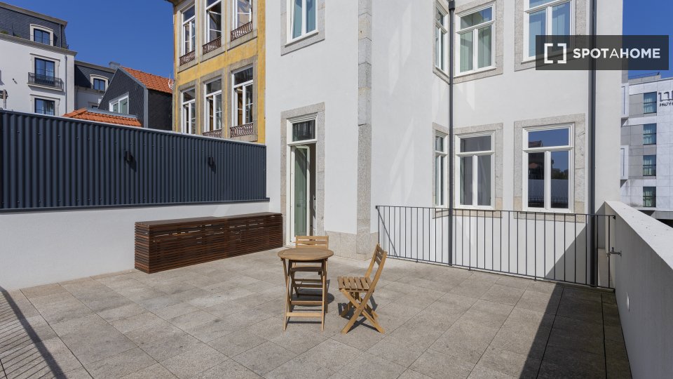 Apartment Porto, 2 beds, 120m² — photo 19