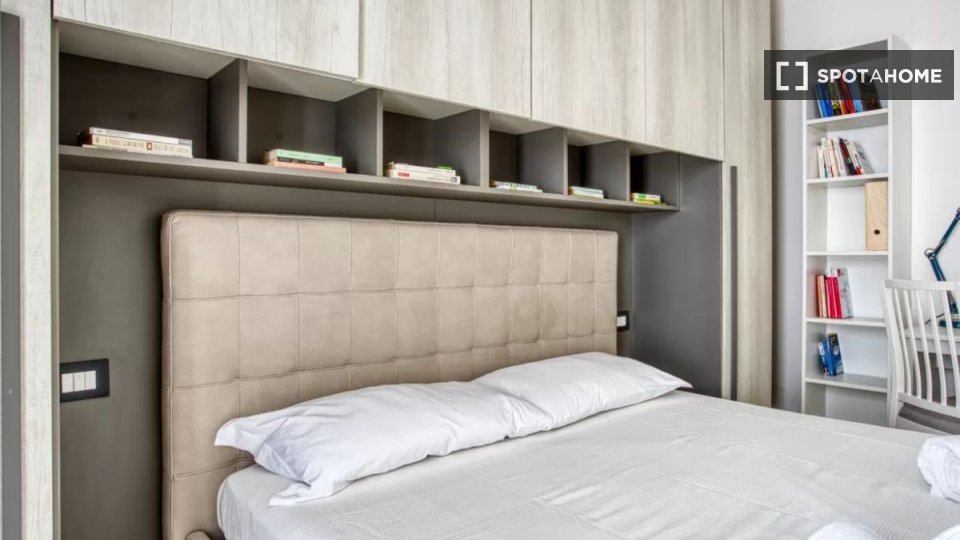 Apartment Milan, 1 bed — photo 5