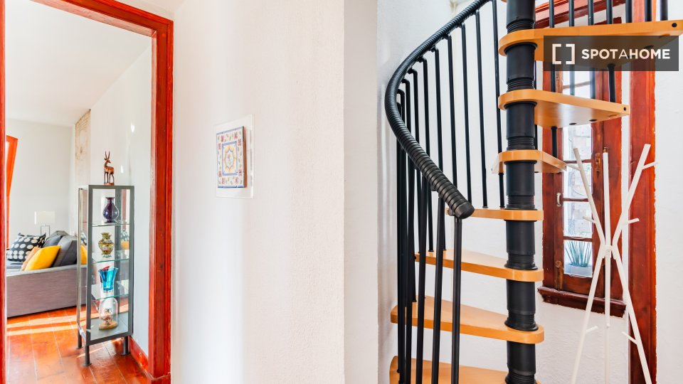 Apartment Lisbon, 3 beds — photo 17