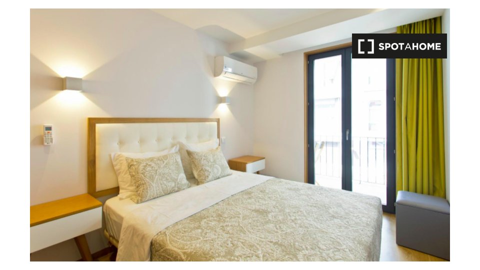 Apartment Porto, 1 bed, 55m² — photo 9