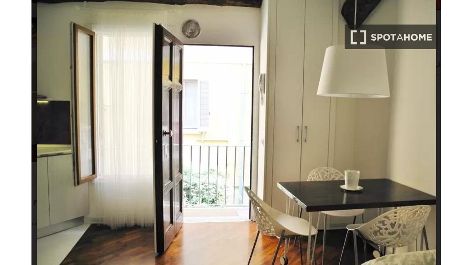 Apartment mono Milan, 34m² — photo 13
