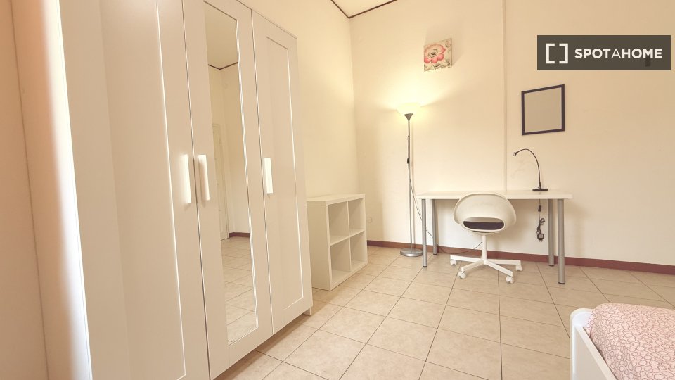 Double room Bologna, 4 beds, 100m² — photo 47