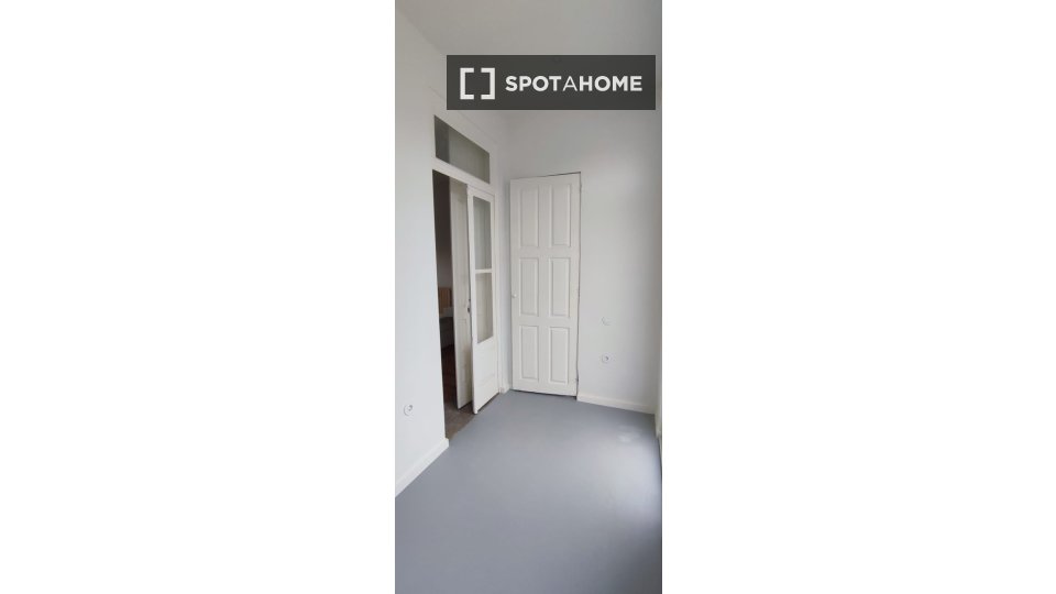 Apartment Porto, 2 beds, 100m² — photo 9
