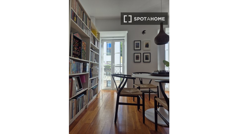 Apartment mono Lisbon, 61m² — photo 7