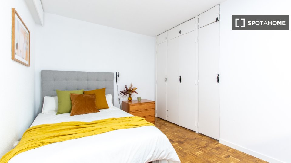 Double room Madrid, 10 beds — photo 7