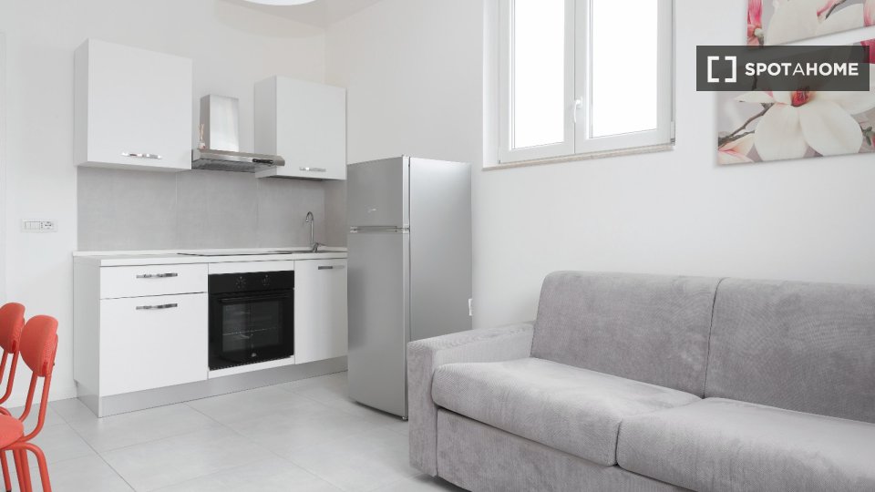 Apartment mono Milan, 35m² — photo 3