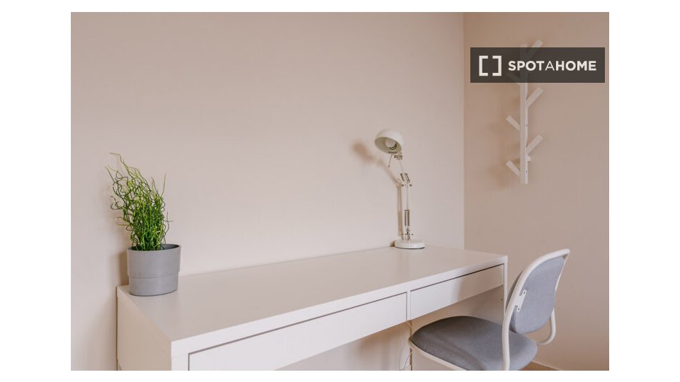 Double room Milan, 2 beds — photo 6
