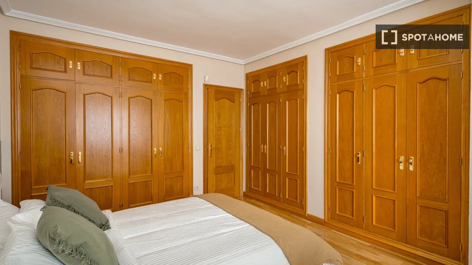 Double room Madrid, 10 beds — photo 3