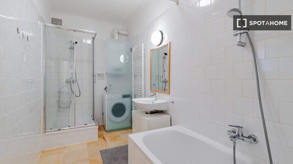 Apartment Vienna, 2 beds, 90m² — photo 2