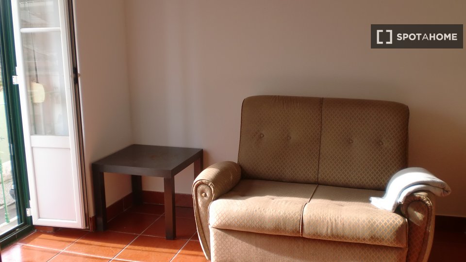 Apartment Lisbon, 3 beds — photo 2