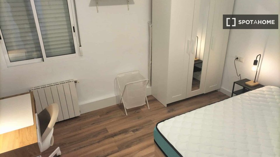 Double room Valencia, 4 beds — photo 17