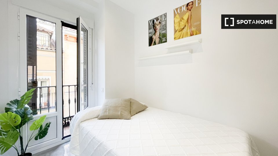 Apartment Madrid, 1 bed — photo 12