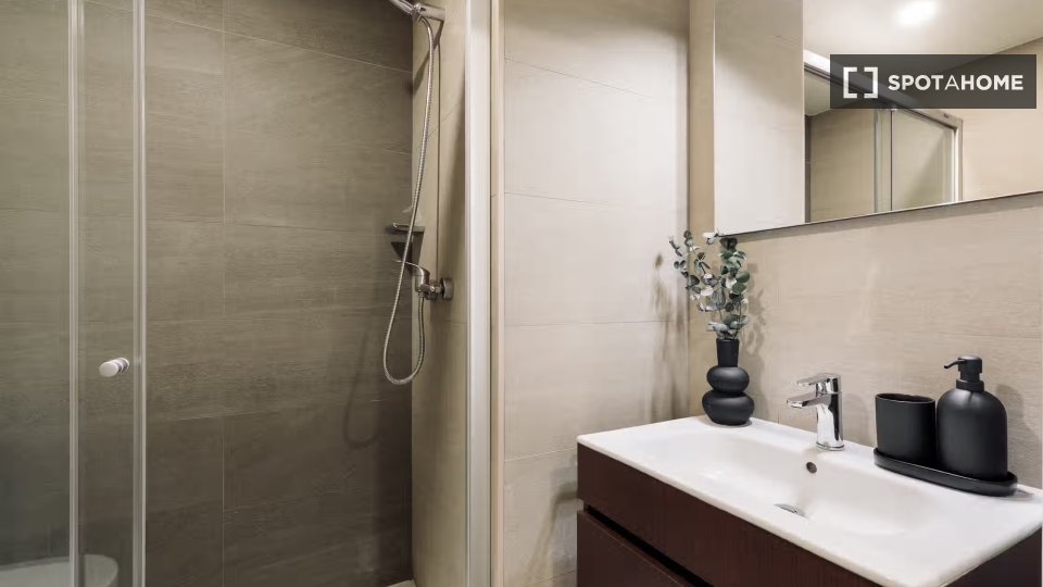 Appartamento Barcellona, 2 camere, 67m² — foto 22