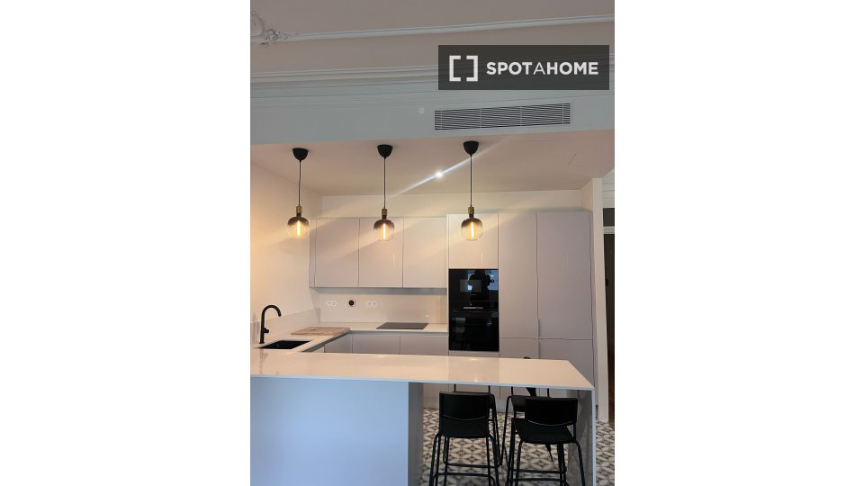 Apartment Porto, 2 beds, 100m² — photo 7