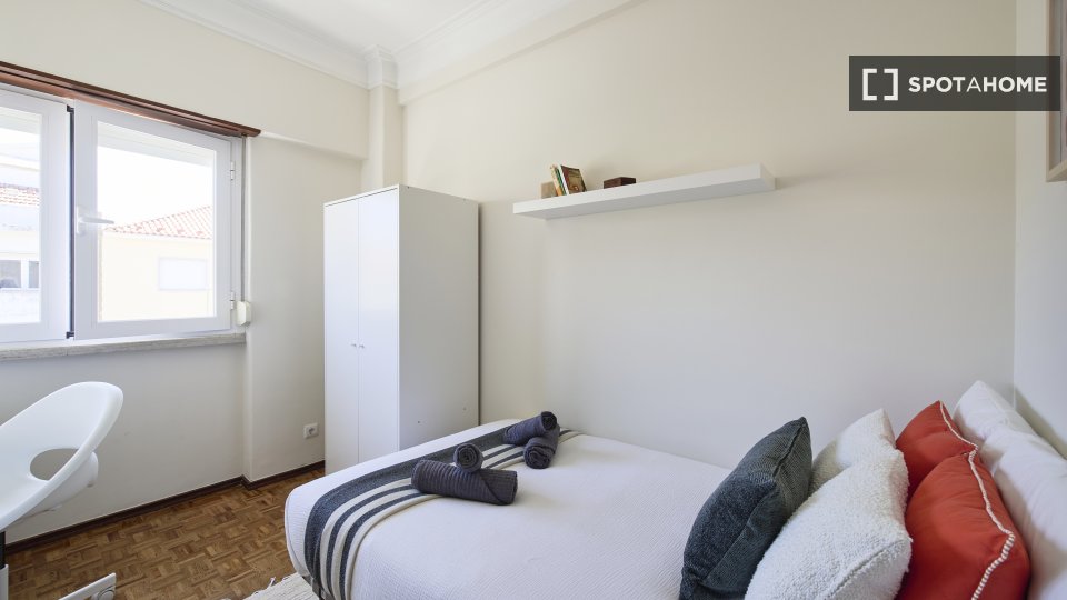 Double room Lisbon, 10 beds — photo 6