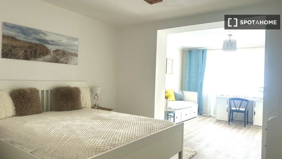 Double room Ljubljana, 3 beds, 90m² — photo 26