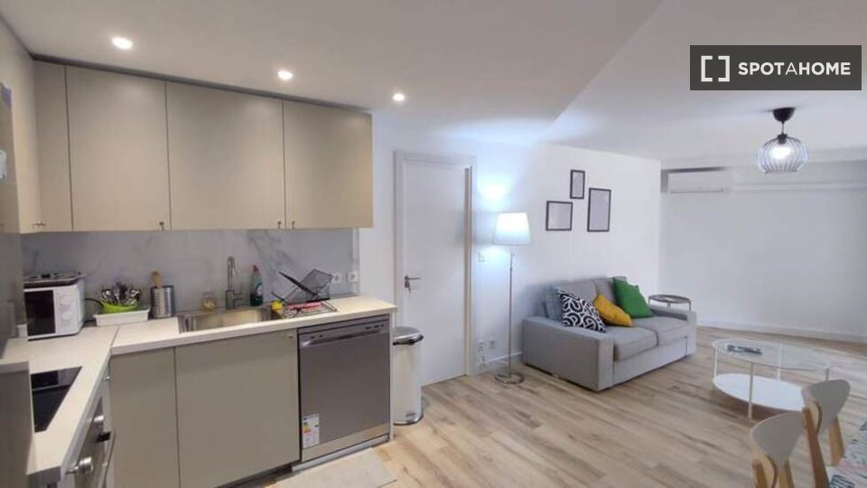Double room Alicante, 6 beds — photo 24