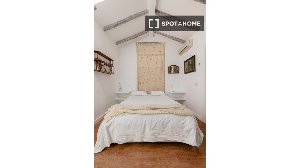 Apartment Madrid, 2 beds — photo 2