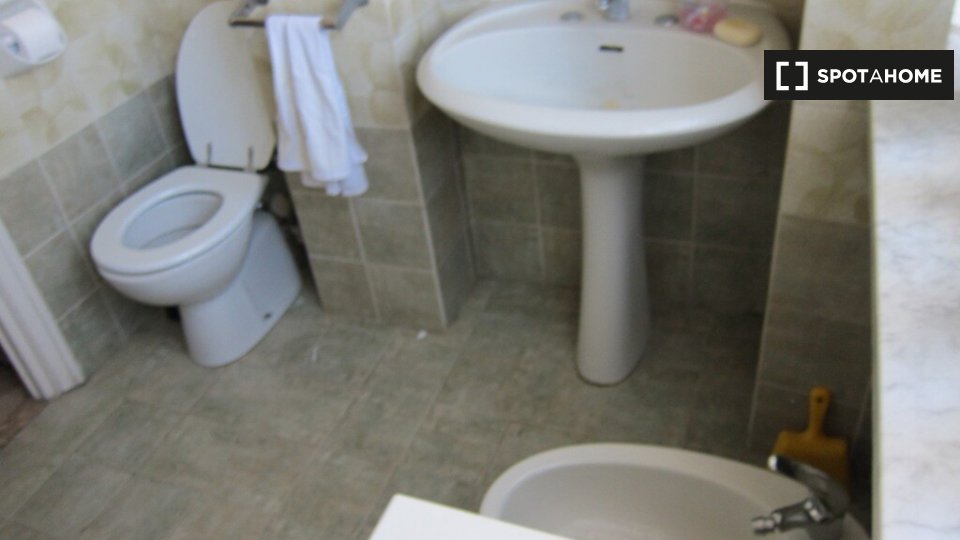 Double room Turin, 4 beds — photo 7