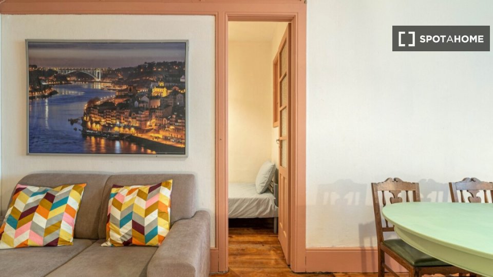 Apartment Porto, 3 beds, 90m² — photo 4