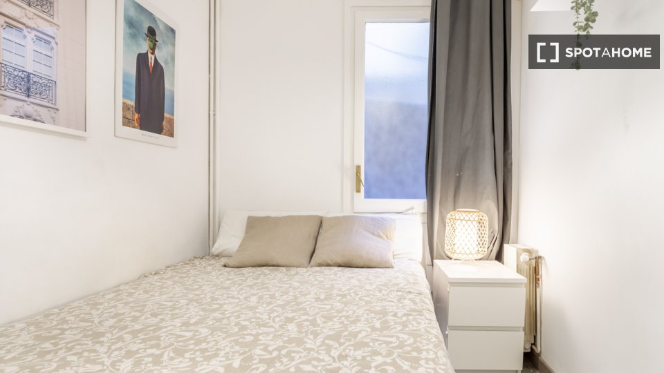 Double room Barcelona, 6 beds — photo 6