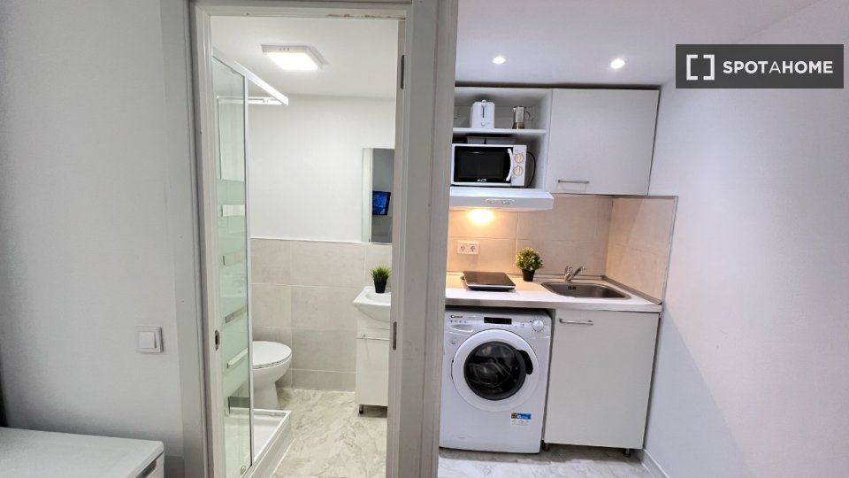 Apartment mono Madrid, 23m² — photo 21