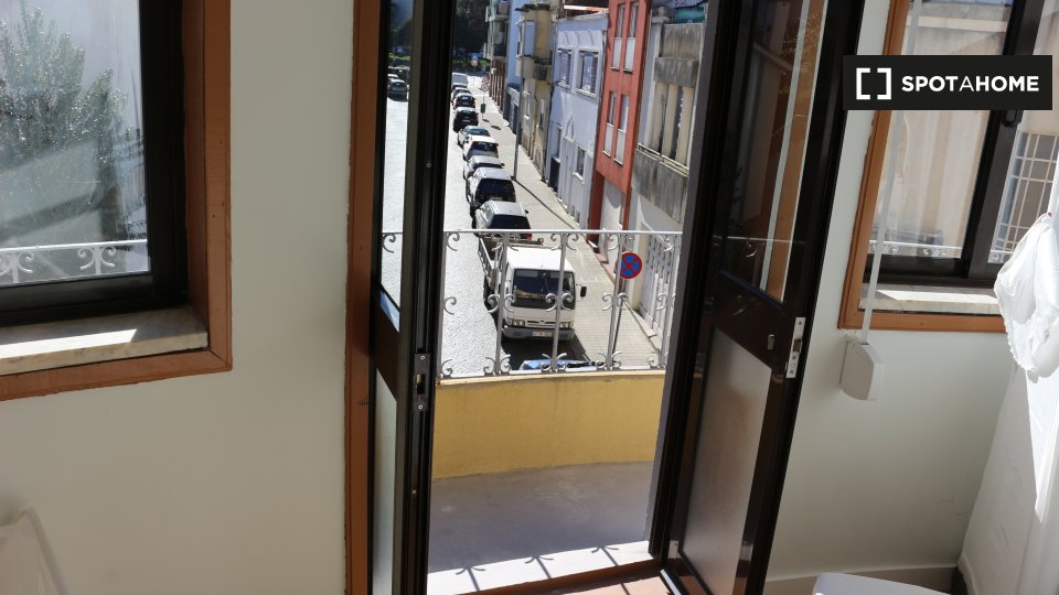 Double room Porto, 6 beds, 300m² — photo 2