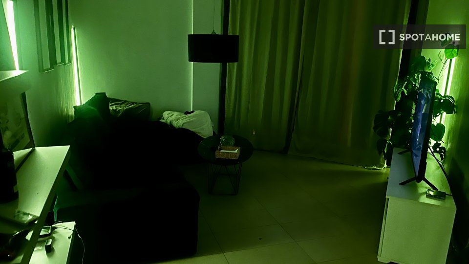 Double room Palma_De_Mallorca, 2 beds, 83m² — photo 11