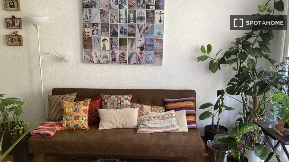Double room Barcelona, 3 beds, 90m² — photo 11