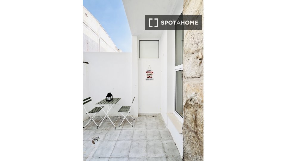 Apartment Porto, 2 beds, 74m² — photo 9